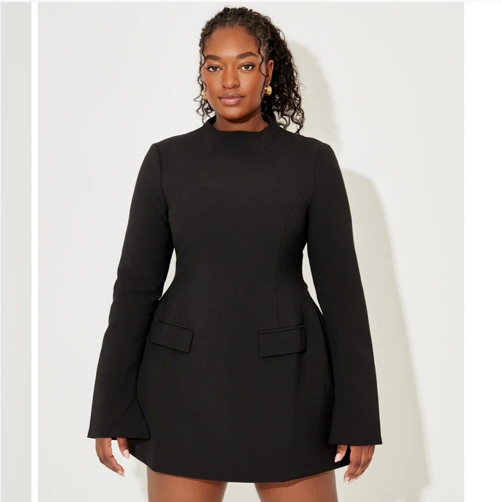 ODD MUSE Split Sleeve Dress